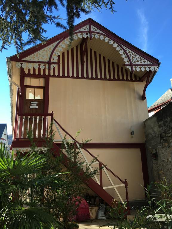 Chalet Des Palmiers Bagnères-de-Bigorre Buitenkant foto